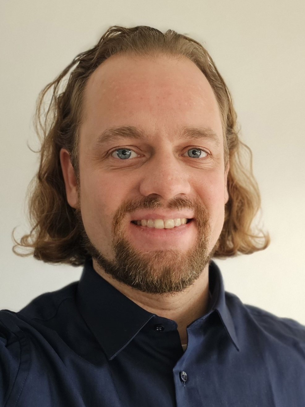 Portrait des Gründers Marc van Treeck von NudgeMe IT Solutions – Cyber Security für den Mittelstand